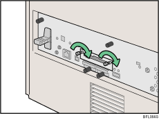 Ilustrace zadní části tiskárny.