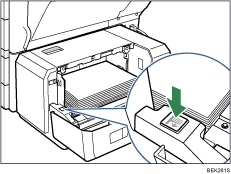 Illustration af papirkassette