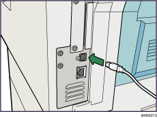 Illustration du raccordement du câble d&apos;interface USB