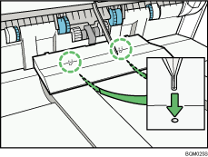 Illustration du r&eacute;ceptacle de tri d&eacute;cal&eacute; du finisseur