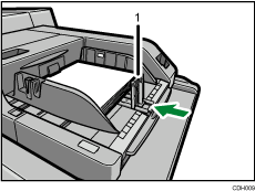 Иллюстрация многофункционального обходного лотка с пронумерованными сносками
