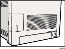 Illustrazione della posizione dell'etichetta del voltaggio