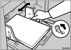 Ilustración de placas laterales de alimentación de papel