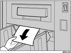 Illustration du réceptacle de distribution du papier