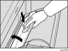 Illustration capot d'alimentation de master