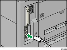 Afbeelding van het aansluiten van de USB-interfacekabel