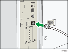 Illustrazione del collegamento all'interfaccia Gigabit Ethernet