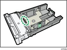 Illustrazione vassoio di alimentazione carta