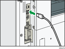 Illustration du raccordement du câble USB