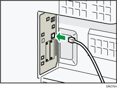 Afbeelding van het aansluiten van de Ethernet-kabel