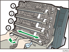 Kuva LED-linssien puhdistajasta.