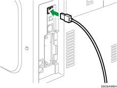 Afbeelding van het aansluiten van de USB-interfacekabel